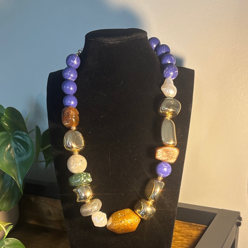 Multicolor chunky Beaded Necklace